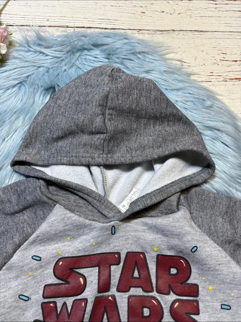 Star Wars Gray Raglan Kids Hoodie with Grogu Graphic Sz 18/20